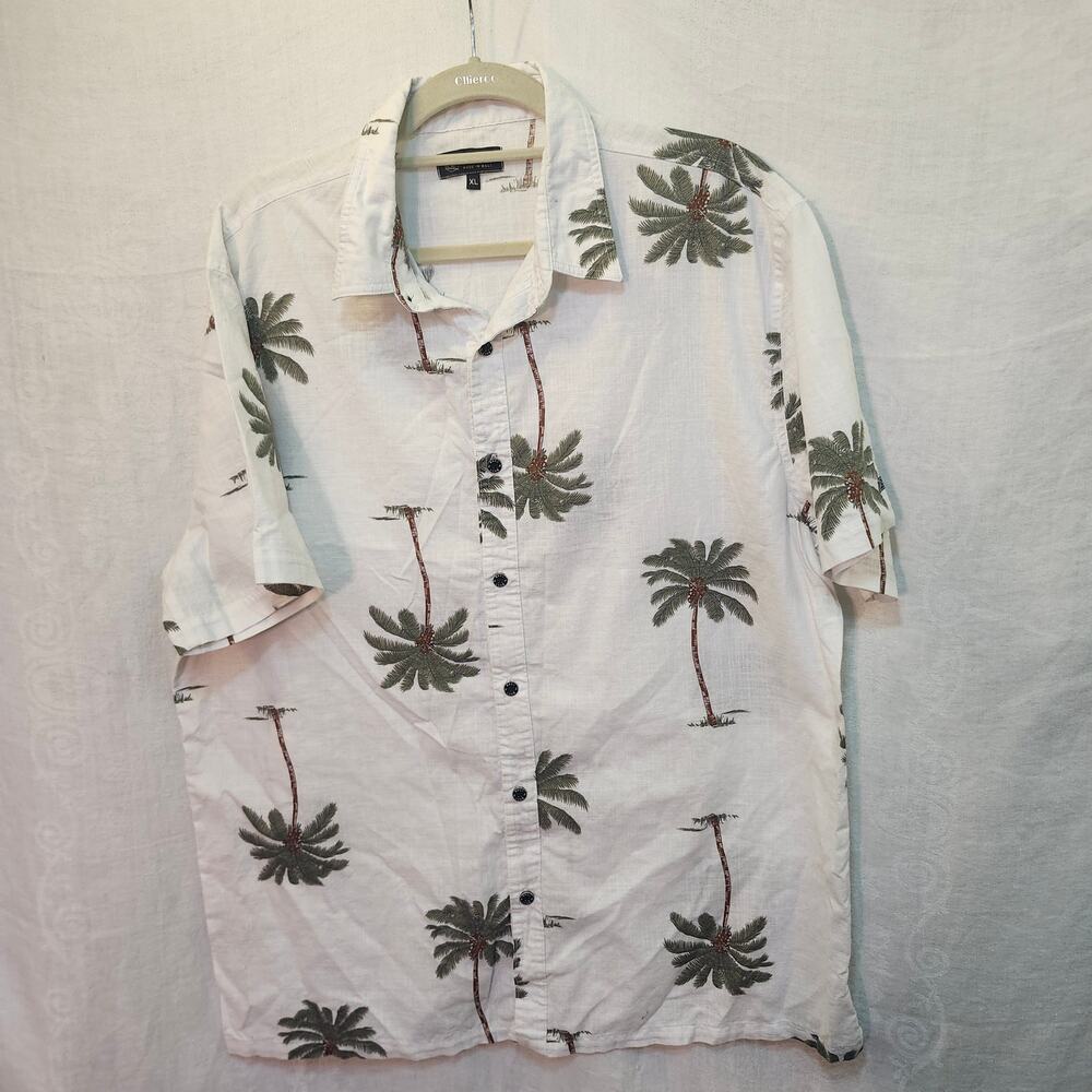 Men's XL Button Up Bali Hawaiian Shirt palm Treel print